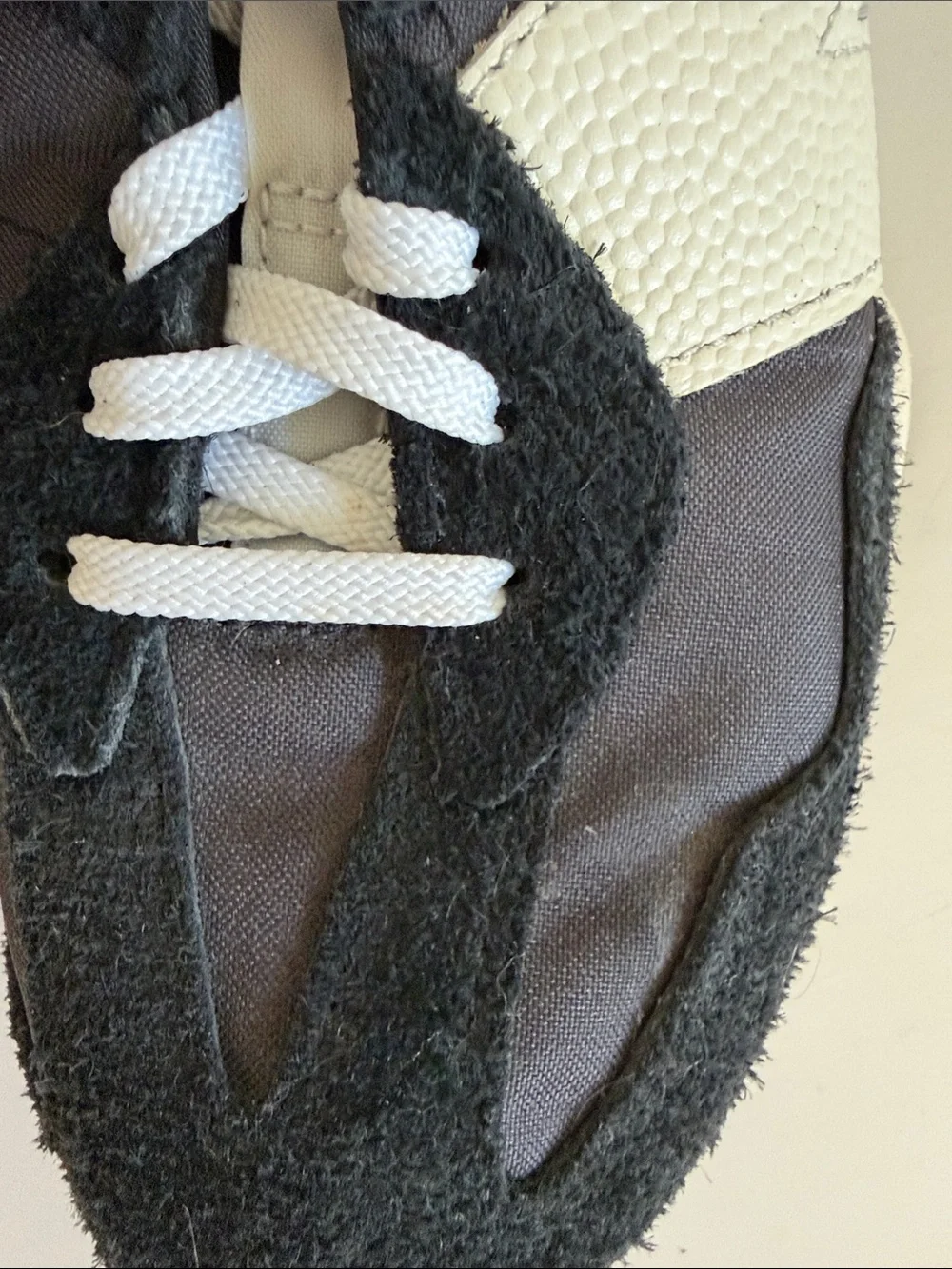 New Balance 327 Sneaker